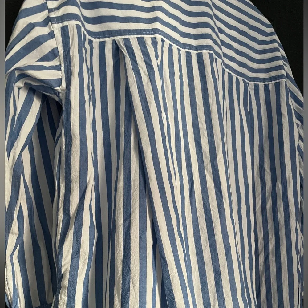 Madewell Signature Poplin Oversized Shirt - Blue and White Striped - Picture 5 of 7